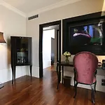 Milano & Spa***s Hotel 3*