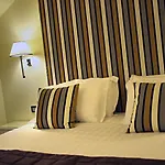 Milano & Spa***s Hotel 3*