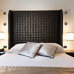 Milano & Spa***s Hotel 3*