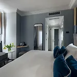 Milano & Spa***s Hotel 3*