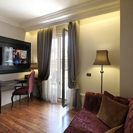 Ξενοδοχείο Milano & Spa***s 3*