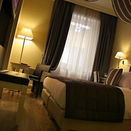 Ξενοδοχείο Milano & Spa***s 3*