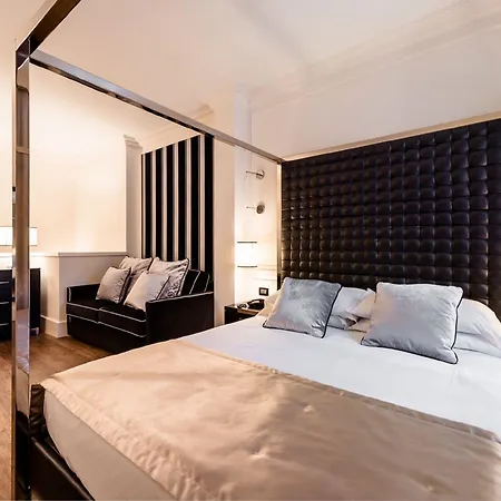 Milano & Spa***s