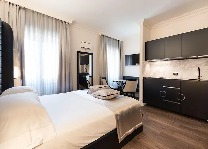 Milano & Spa***s