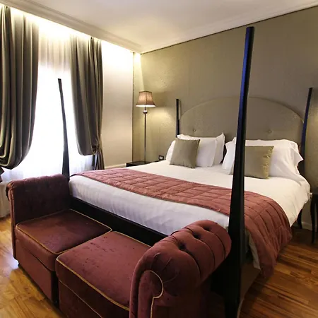 Milano & Spa***s