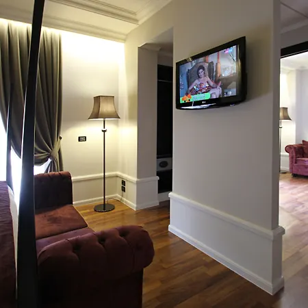 Milano & Spa***s Hotel Verona