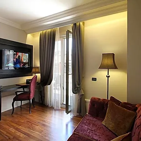 Milano & Spa***s Hotel Verona