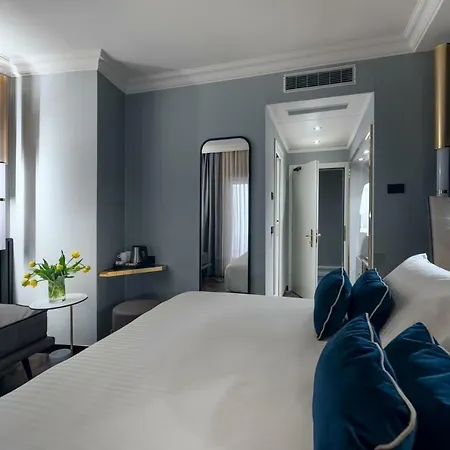 Milano & Spa***s Hotel 3*