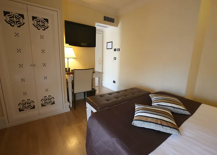 Milano & Spa***s Hotell