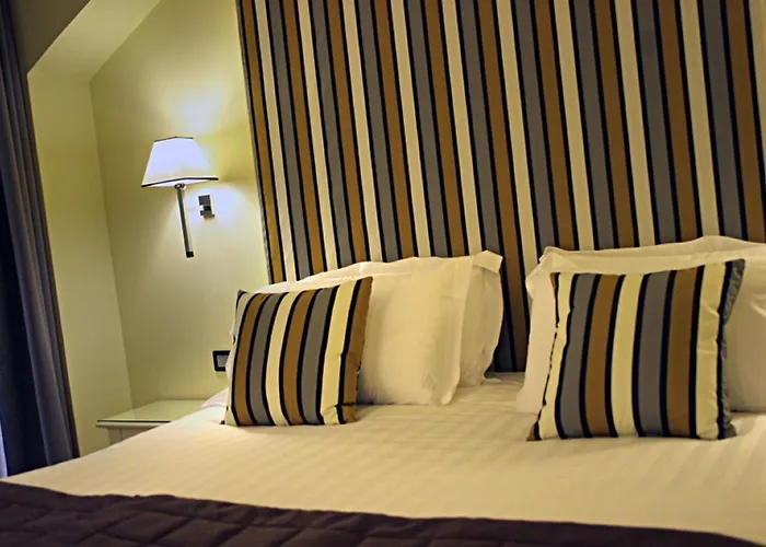 Milano & Spa***s Hotell 3*