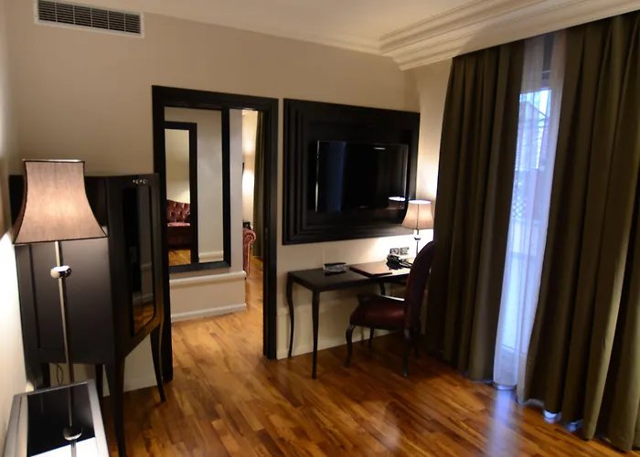 Milano & Spa***s Hotel